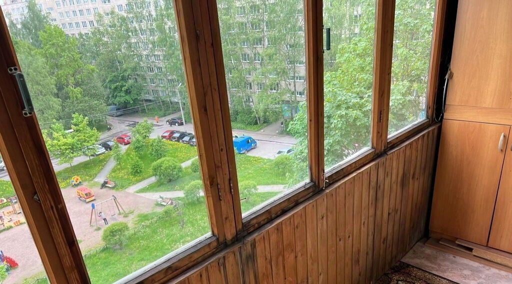 квартира г Колпино б-р Трудящихся 13 Шушары фото 2