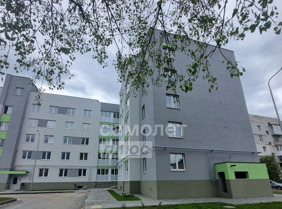 квартира г Бор п Октябрьский ул Молодежная 4 фото 2