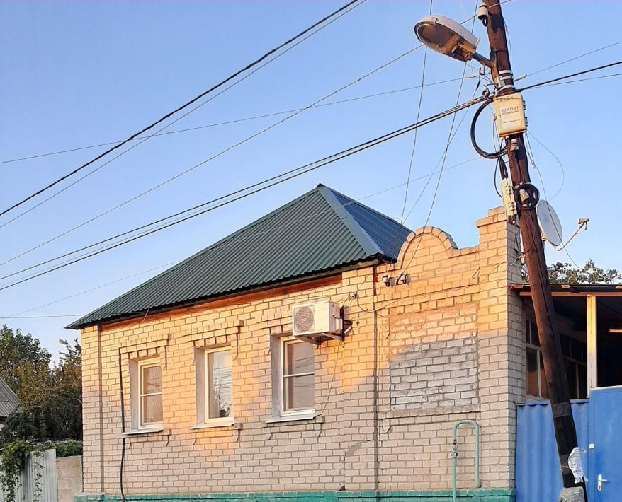 дом г Волгоград р-н Дзержинский ул им. полковника Батюка фото 1