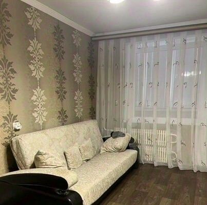квартира г Старый Оскол мкр Королева 1а фото 2