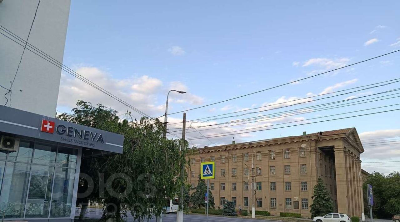 квартира г Волгоград р-н Центральный ул им. Наумова 10 фото 4