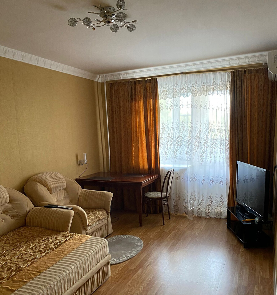 квартира г Самара 16-й м-н, Нагорная улица, 140 фото 1