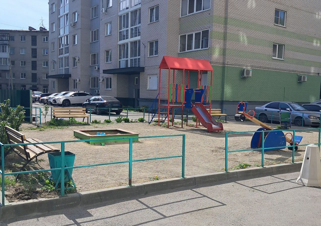 квартира г Барнаул р-н Октябрьский ул Воровского 161 мкр-н ВРЗ фото 15