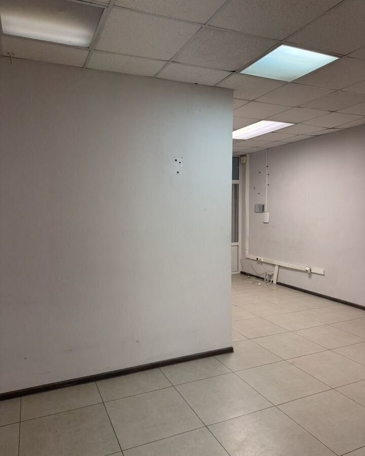 свободного назначения г Иркутск р-н Октябрьский ул Станиславского 1/2 фото 14