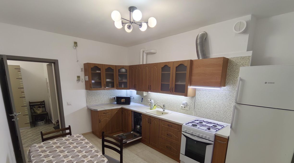 квартира г Калининград р-н Ленинградский ул В.Денисова 22 фото 17