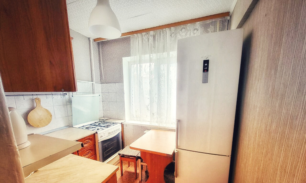 квартира г Омск Юбилейный пр-кт Мира 165б фото 1