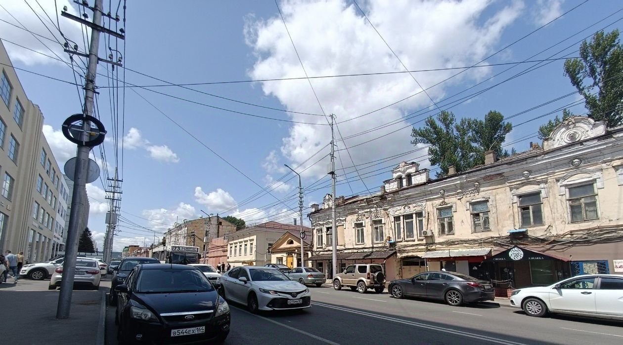 торговое помещение г Саратов р-н Волжский ул им Кутякова И.С. 4 фото 15