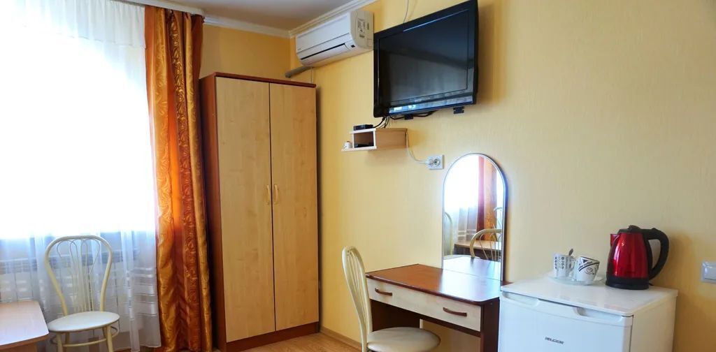 комната р-н Ейский г Ейск ул Николаевская 25 фото 8
