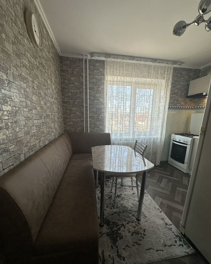 квартира г Омск р-н Центральный ул 33-я Северная 122 фото 9
