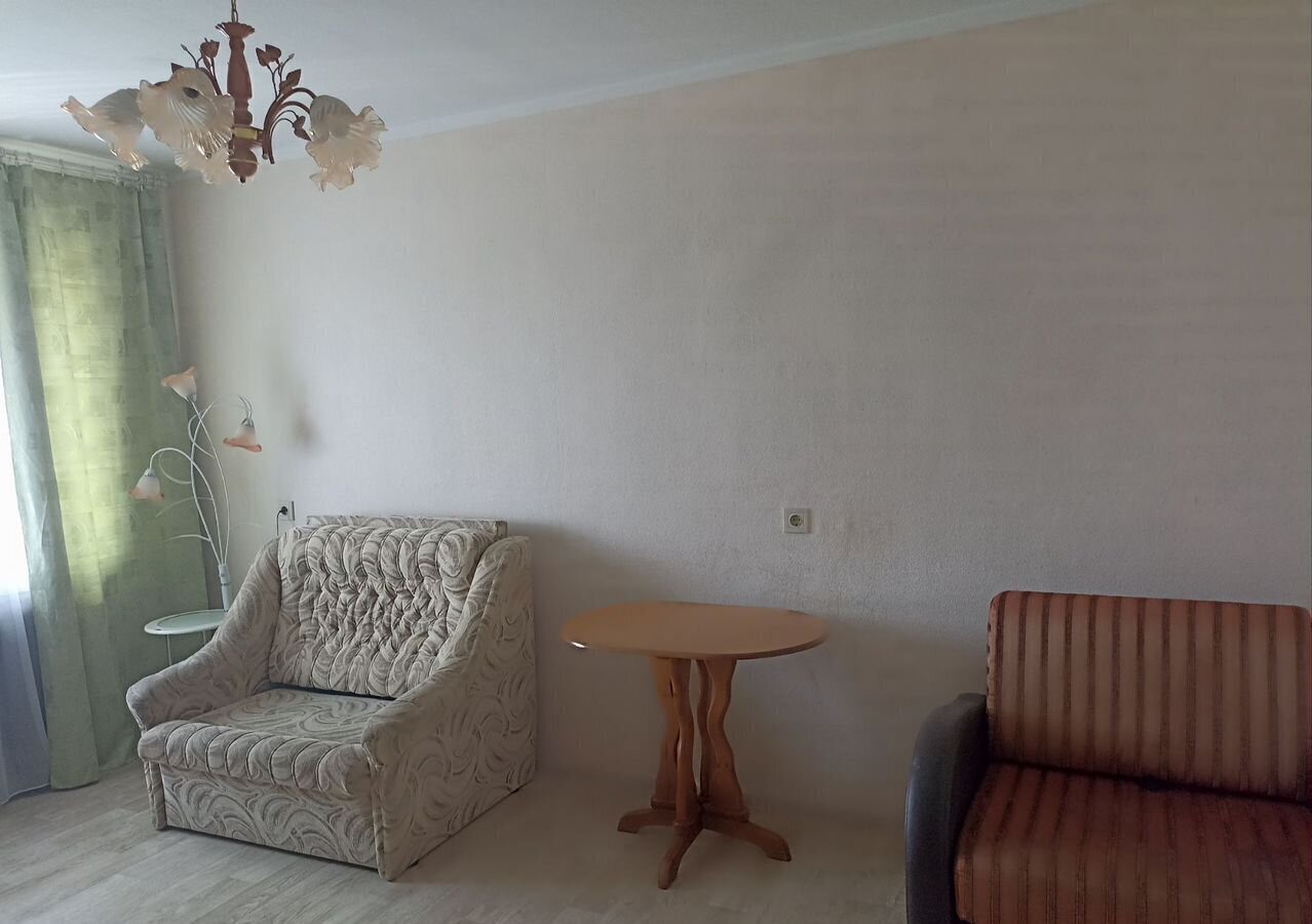 квартира г Красное Село ш Стрельнинское 6к/2 фото 2