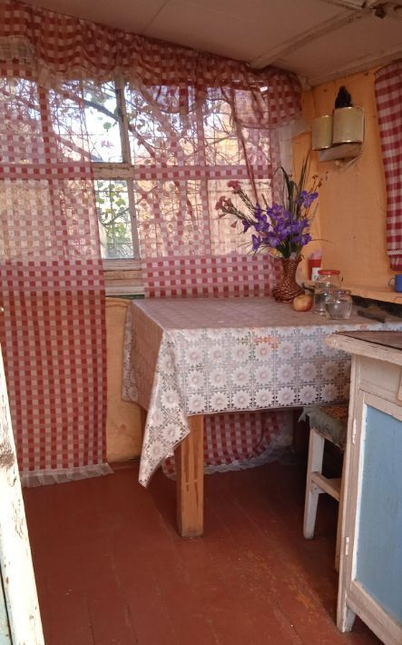 дом г Саратов р-н Заводской проезд 9-й Латрыковский 135 снт терЮжный-1 фото 14