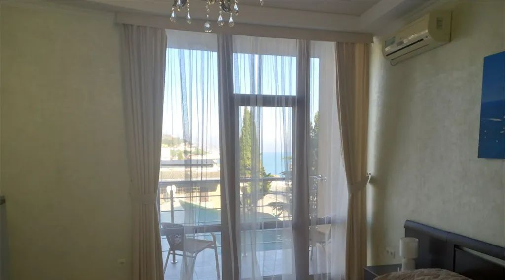 комната г Алушта ул Набережная 16е фото 6
