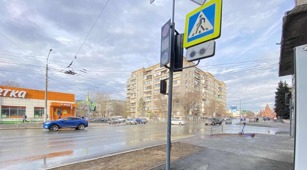 торговое помещение г Челябинск р-н Центральный ул Володарского 28 фото 7