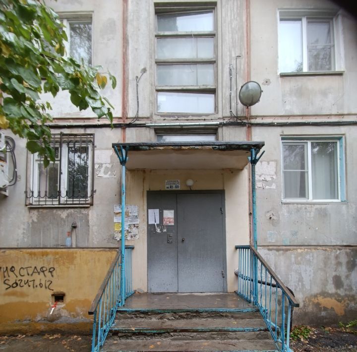 квартира г Волгоград р-н Краснооктябрьский ул им. Хользунова 12а фото 2