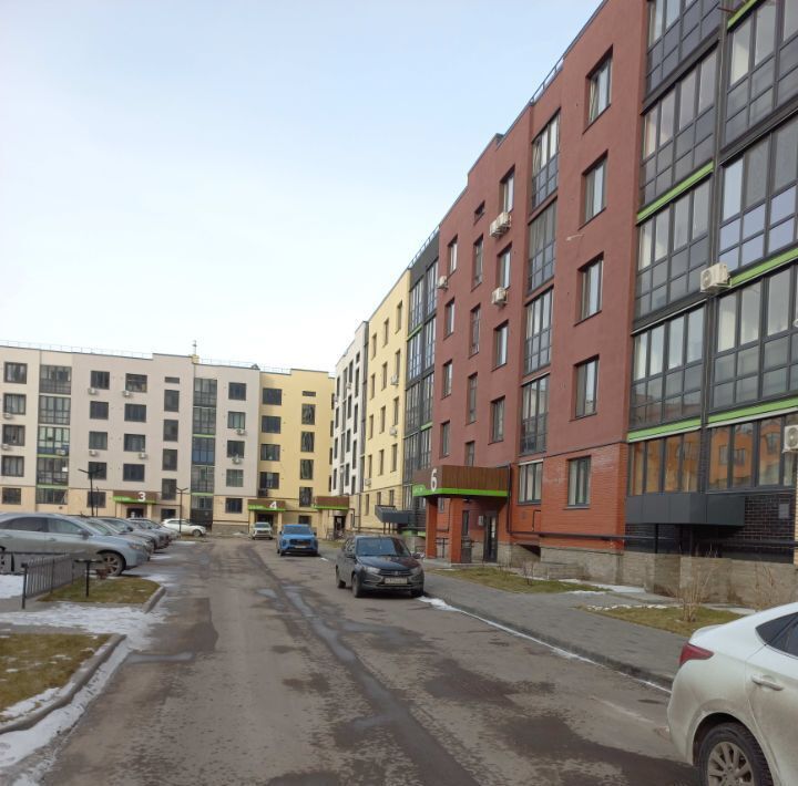 квартира г Ульяновск р-н Заволжский пр-кт Маршала Устинова 50 фото 1