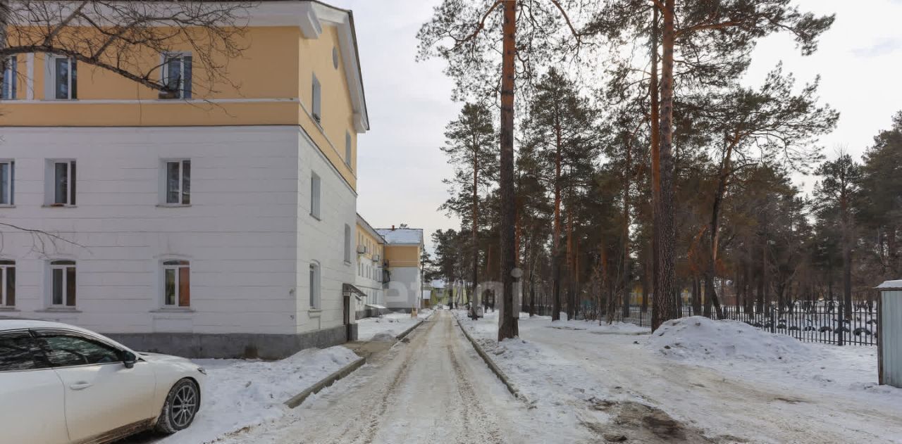квартира г Ангарск ул. Матросова, 41 фото 17