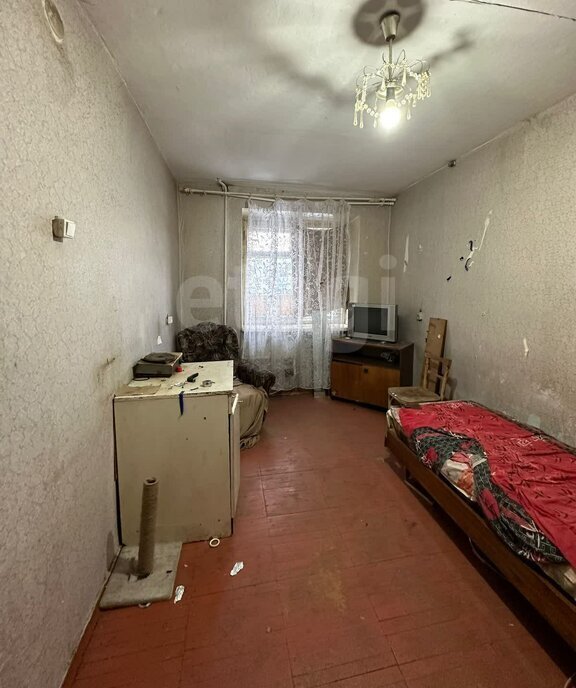 комната г Шадринск ул Володарского 53 фото 3