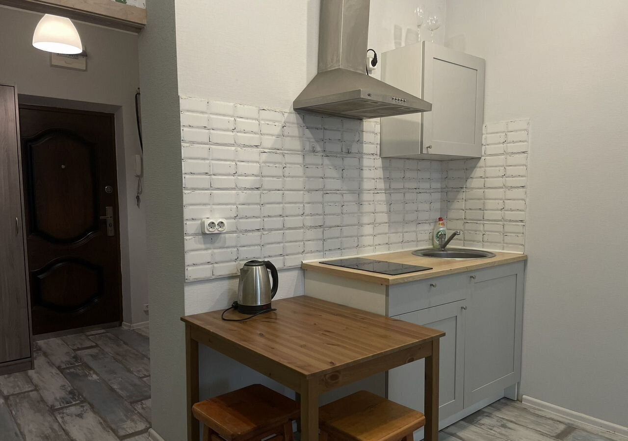 квартира г Краснодар р-н Прикубанский ул им. Героя Сарабеева В.И. 5к/1 фото 2