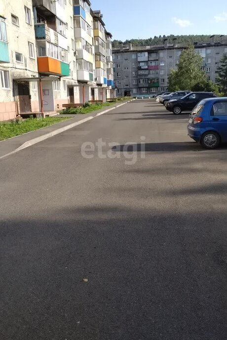 квартира г Междуреченск Восточный Кузнецкая улица, 61 фото 4