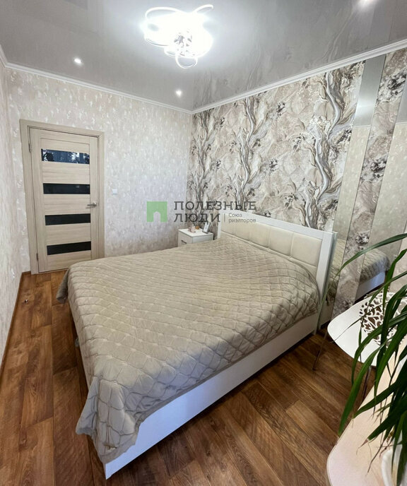 квартира г Астрахань ул Звездная 17к/2 фото 2