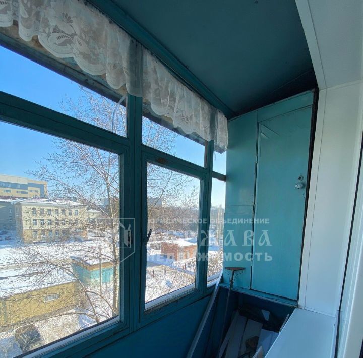 квартира г Кемерово р-н Центральный пр-кт Октябрьский 20а фото 4