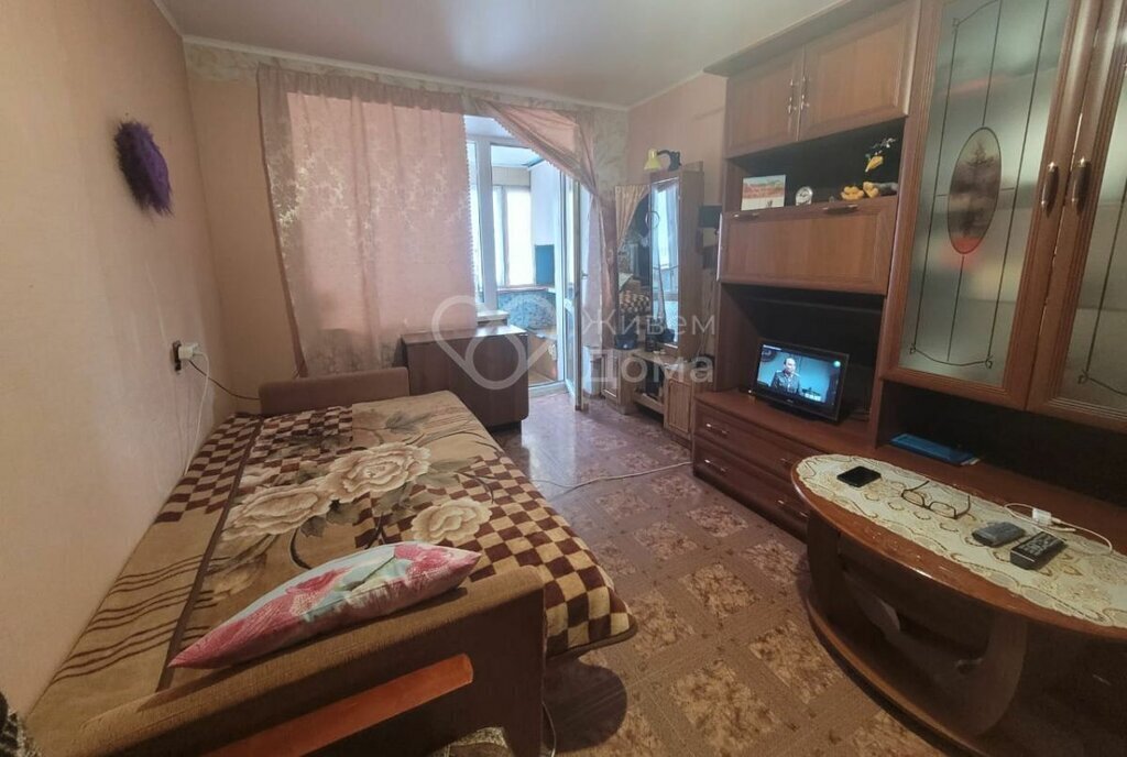 квартира г Волгоград ул Ангарская 114 фото 2