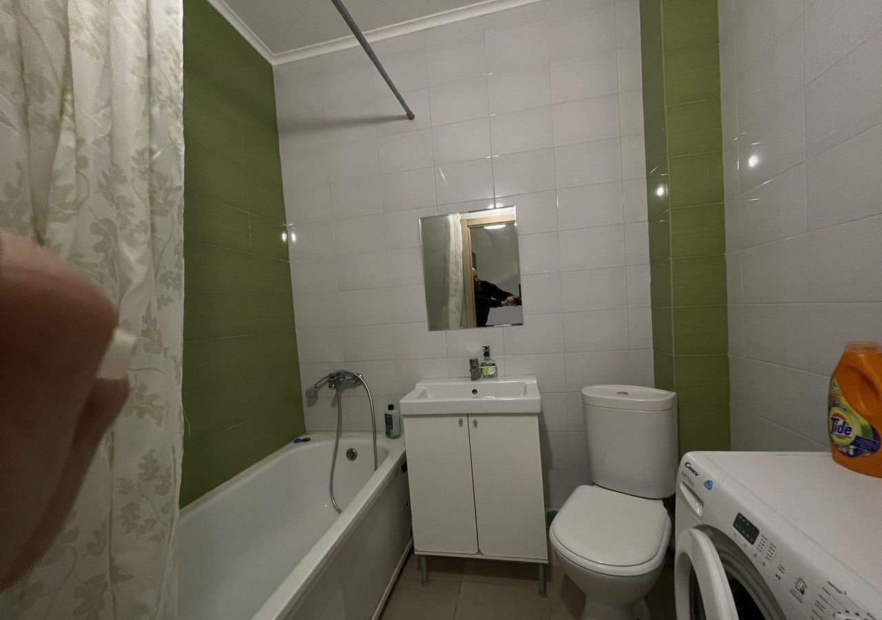 квартира г Краснодар р-н Прикубанский ул им. Героя Сарабеева В.И. 5к/1 фото 6