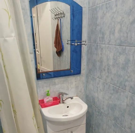 комната р-н Ейский г Ейск ул Калинина 20 фото 4