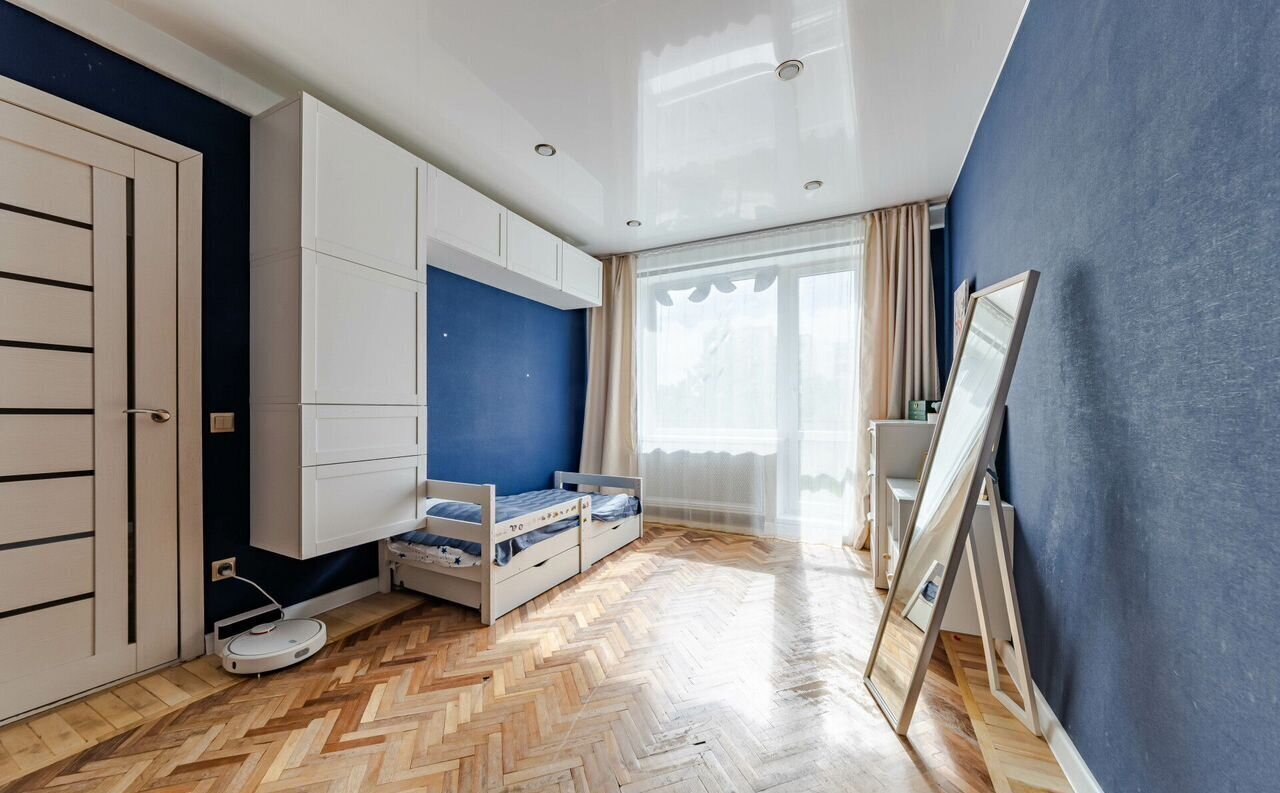 квартира г Санкт-Петербург пр-кт Витебский 53к/4 Звёздная фото 1