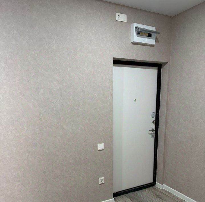 квартира г Краснодар р-н Прикубанский ул им. Кирилла Россинского 3/1к 1 фото 4