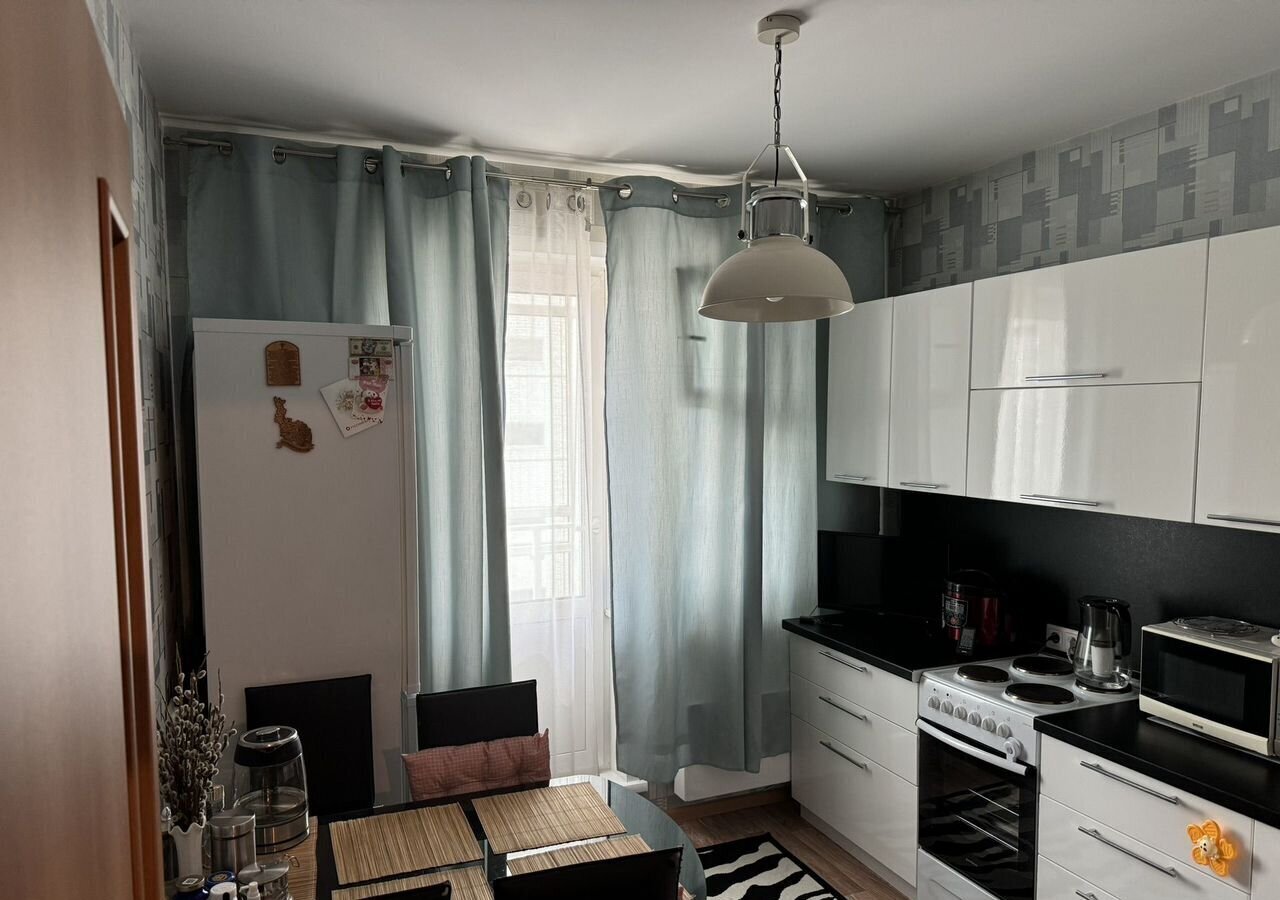 квартира г Красноярск р-н Октябрьский ул Академика Киренского 33 фото 5