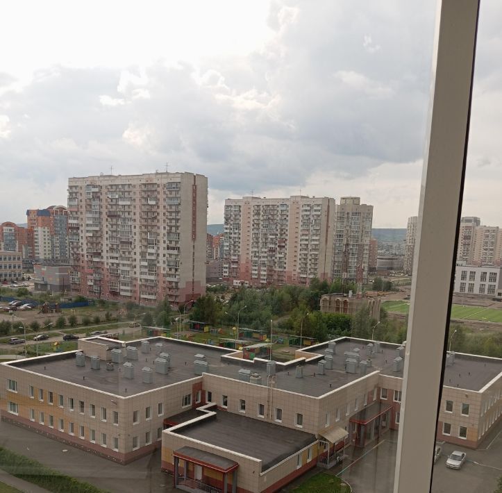 квартира г Новокузнецк р-н Центральный пр-кт Пионерский 62 фото 9