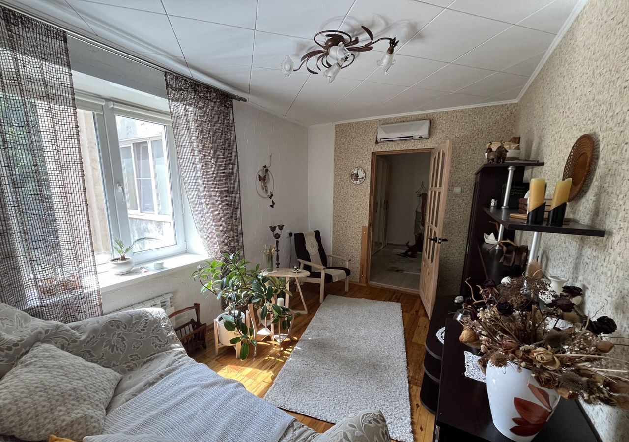 квартира г Старый Оскол мкр-н Космос, 1Б фото 11