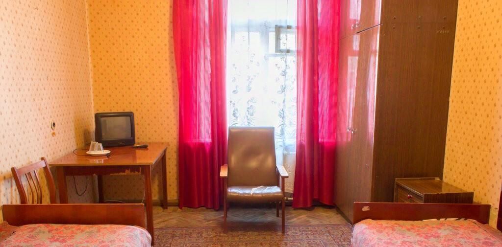 комната г Армавир ул Мира 47 фото 3