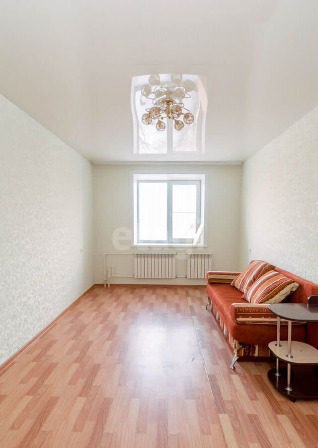 квартира г Бийск 31-й квартал ул Александра Матросова 27 фото 1