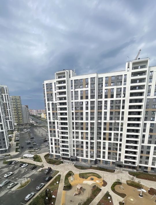 квартира г Тюмень р-н Калининский ул Фармана Салманова 16 фото 19