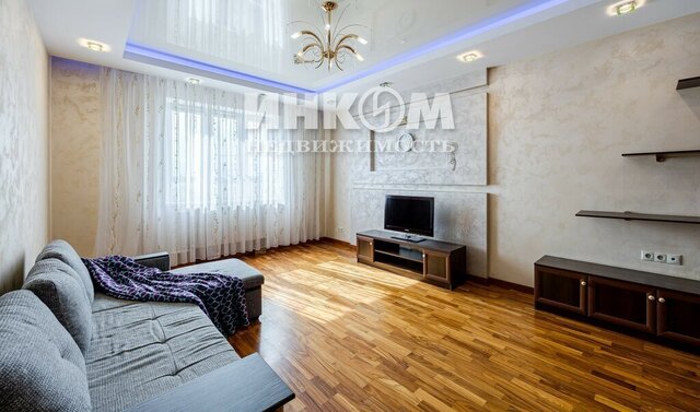 18, Домодедовская фото