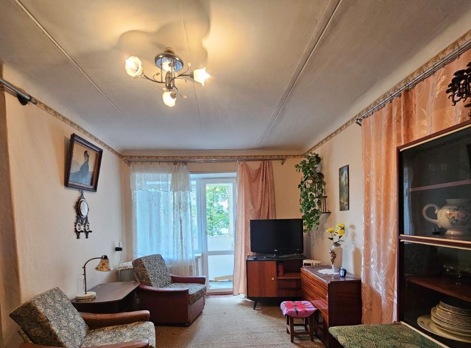 квартира г Гуково ул Карла Маркса 113 фото 6