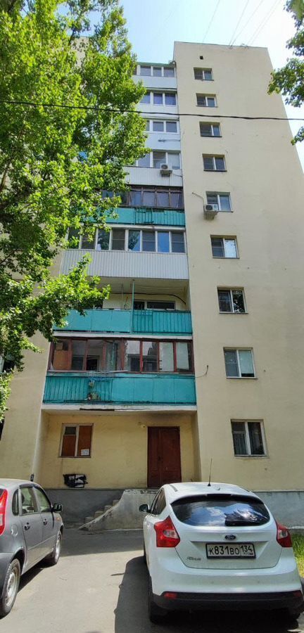 квартира г Волгоград р-н Кировский ул им. Козьмы Минина 4 фото 1