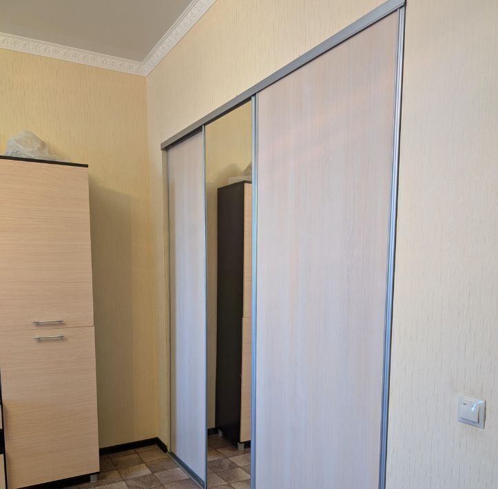 квартира г Волгоград р-н Кировский ул Армавирская 13 фото 2