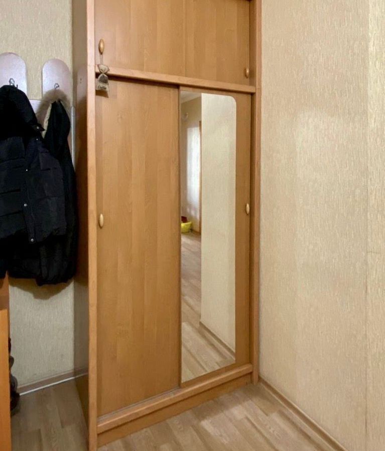 квартира г Омск р-н Кировский б-р Архитекторов 4/1 фото 5