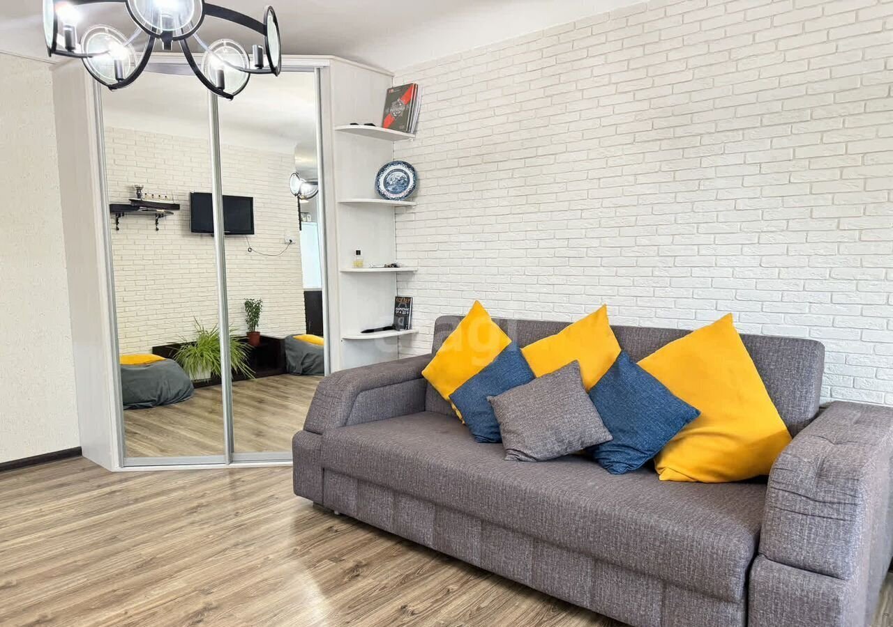 квартира г Екатеринбург ул Кировградская 57а Проспект Космонавтов фото 1