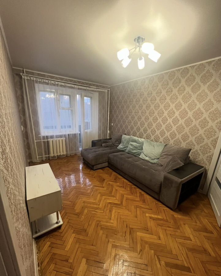 квартира г Невинномысск р-н Центр ул Гагарина 19 фото 2
