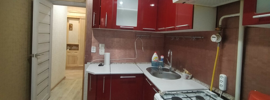 квартира г Волгоград ул им. Кирова 92б фото 1