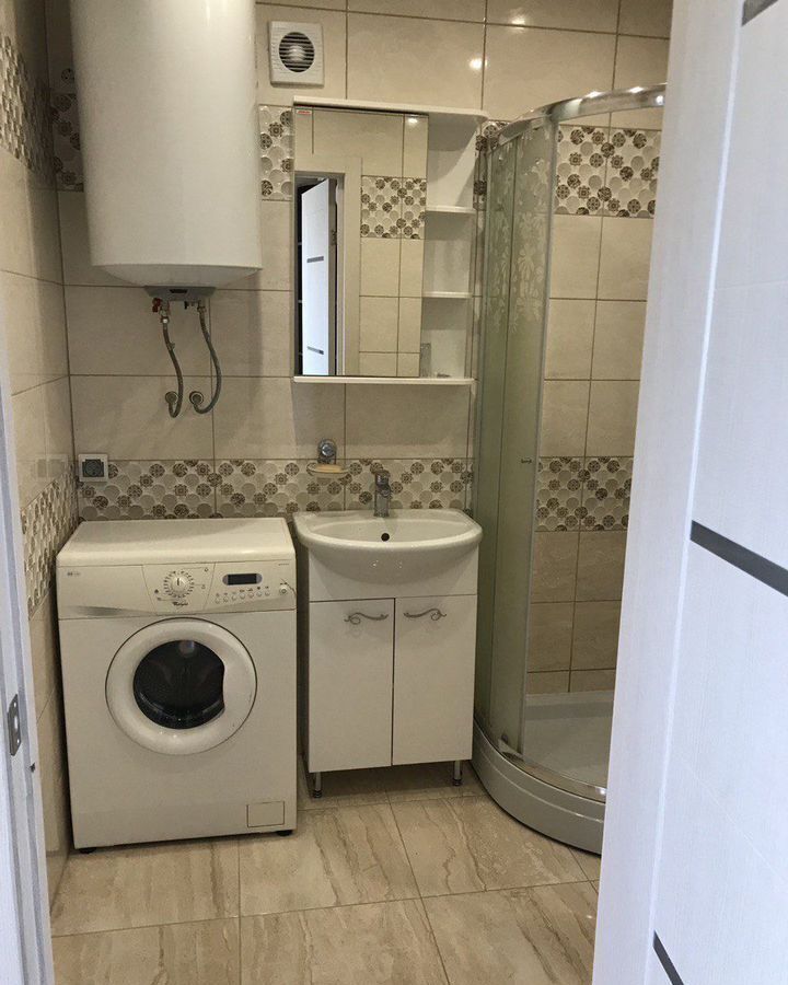 квартира г Калининград р-н Ленинградский ул Горького 180 фото 1