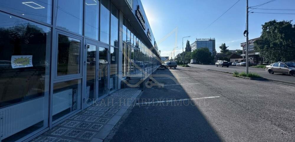 торговое помещение г Пятигорск ул Мира 205 фото 1