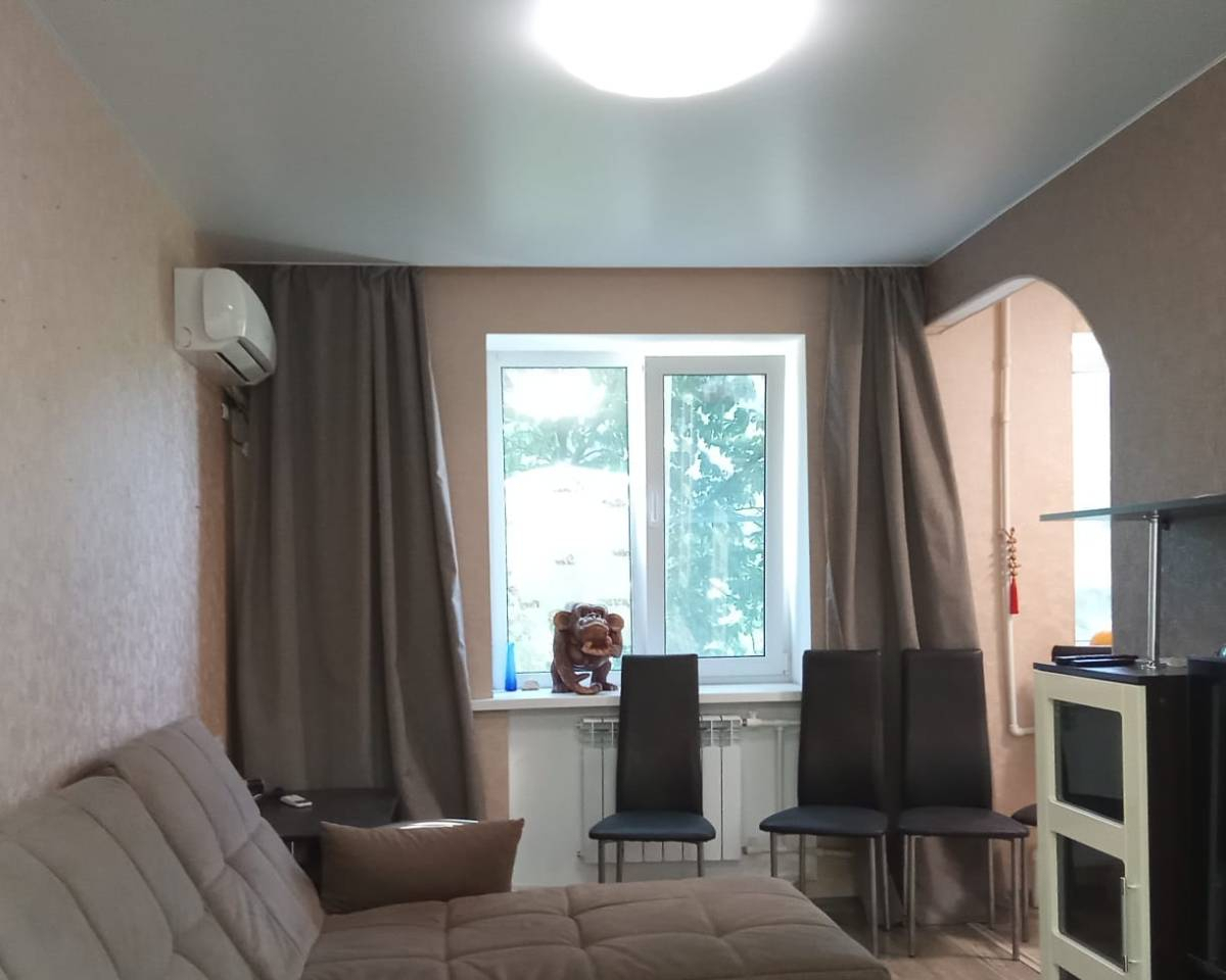 квартира г Донецк 12-й квартал, 11 фото 1