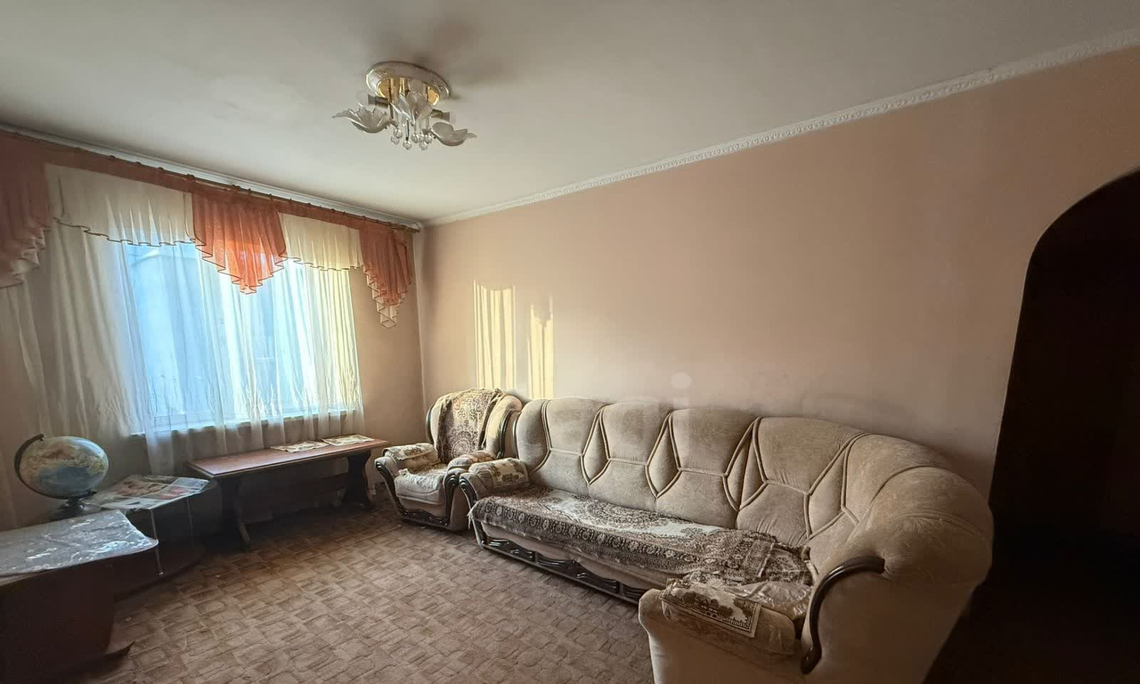 квартира г Новокузнецк пр-кт Октябрьский 60 Кузбасс фото 4