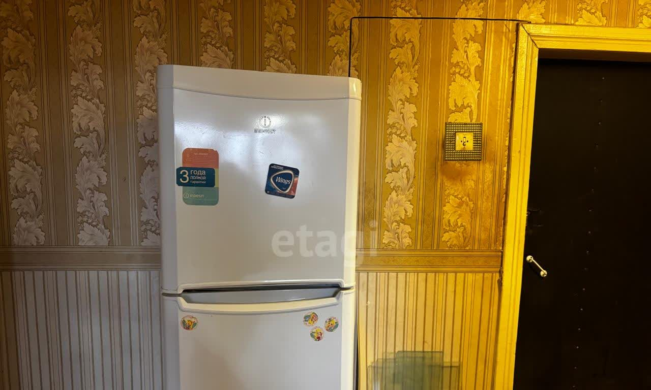 квартира г Астрахань ул Хибинская 6/2 фото 4