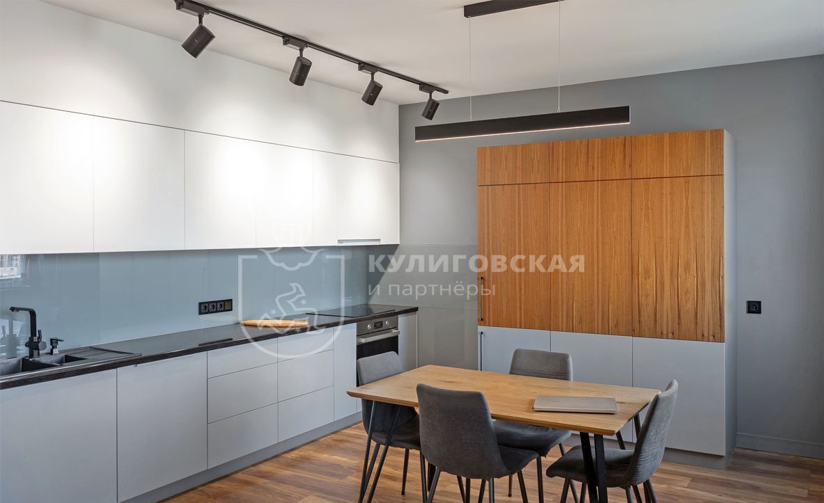 квартира г Екатеринбург р-н Кировский ул Мира 41 фото 2